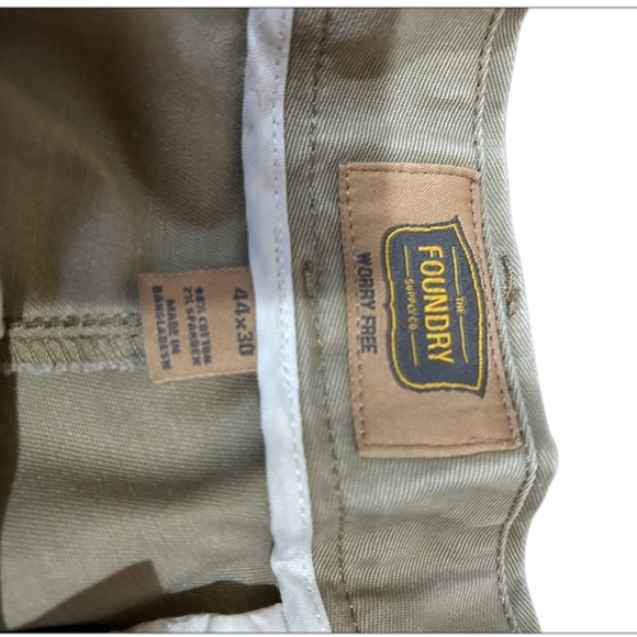 The Foundry Supply Co Tan Chinos Classic Fit size 44 - Picture 4 of 5